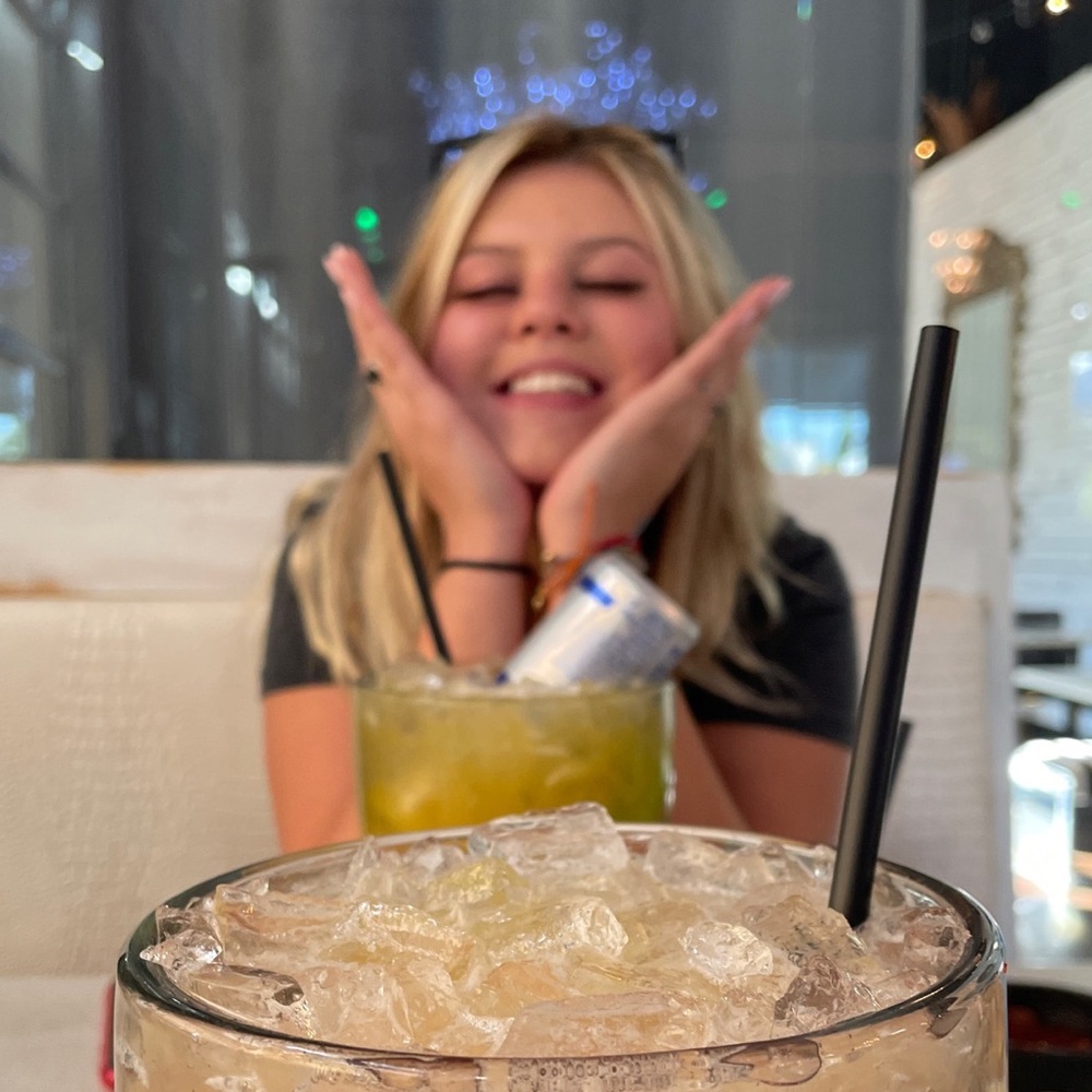 Meet your Posher, Cassidy